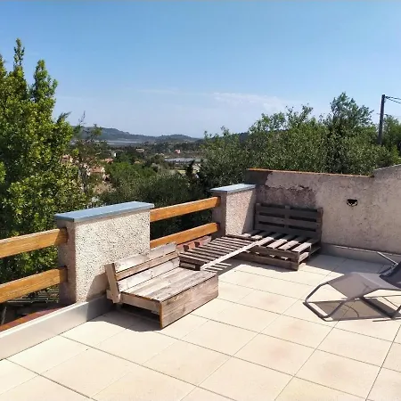 Maison De Vacances 4 Chambres, Jardin Et Toit Terrasse *